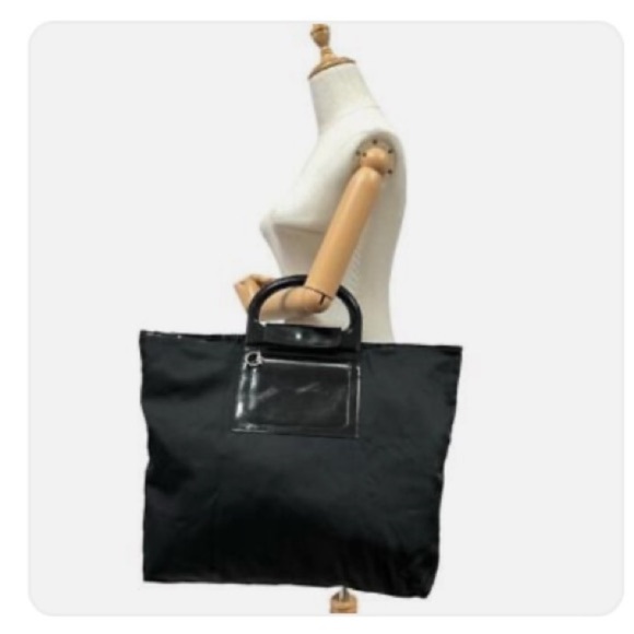 Salvatore Ferragamo Nylon Leather-Trimmed Tote Bag - Picture 6 of 6